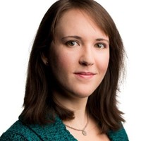 Kristen Kraklow Headshot